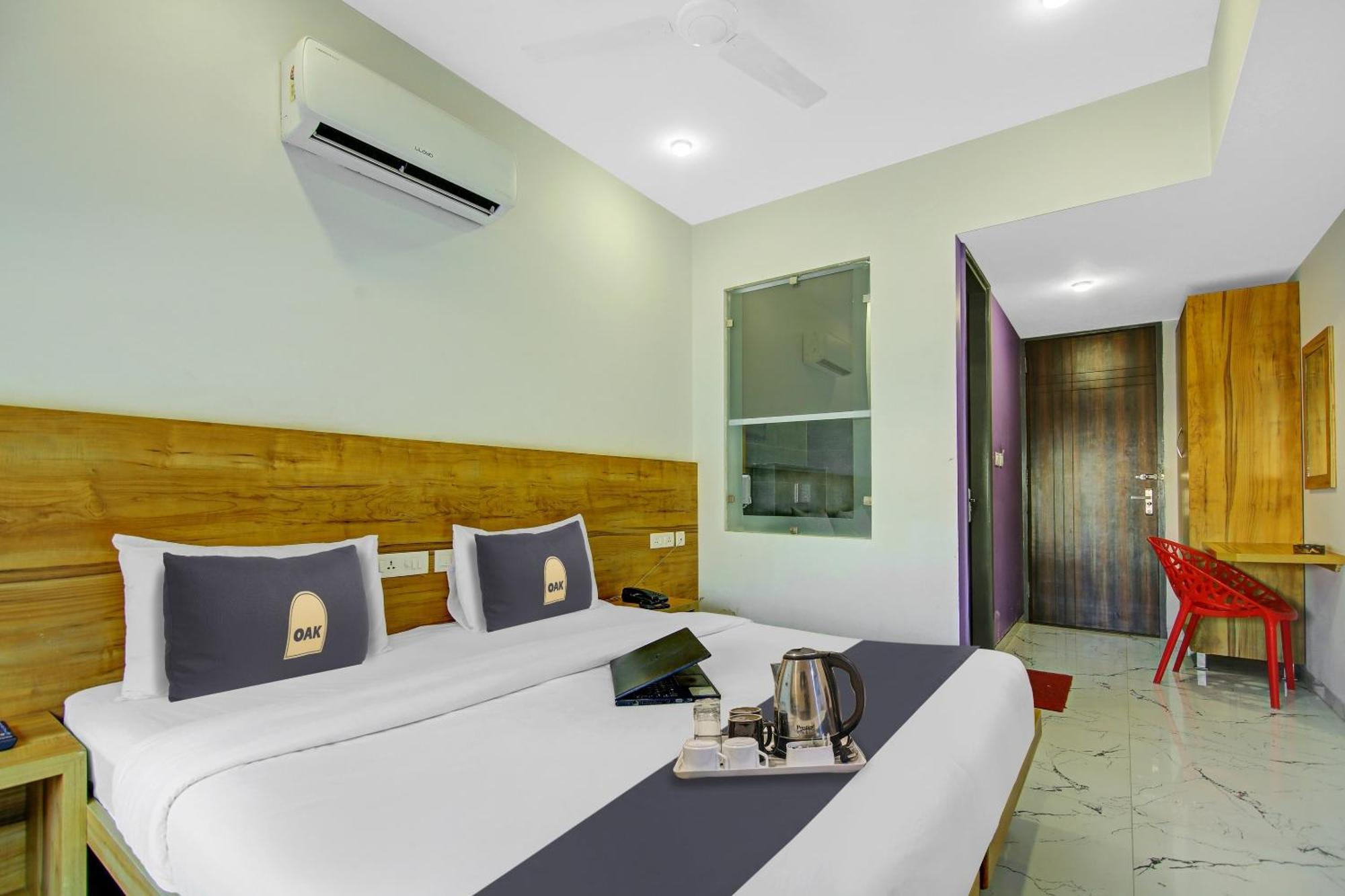 Super Townhouse Geetanjali Inn Gurgaon Exterior foto